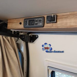 camper-nissan-NV400-calefaccion-indicador-de-baterias-agua